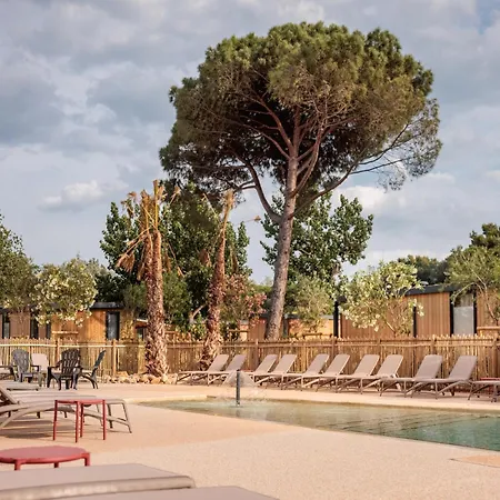 Chalet Suitable For The Disabled, In A Park, 1 5 Km From The Le Grau-dʼAgde